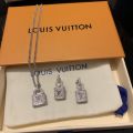 Louis Vuitton Lockit Luxury Paved Diamonds Padlock Pendant Logo Pattern  Sterling Silver Jewellery Set For Ladies Necklace/Earrings